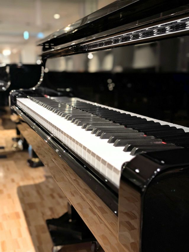 YAMAHA(ヤマハ) G5E 中古グランドピアノ 弾き手の心を歌いあげる、豊か