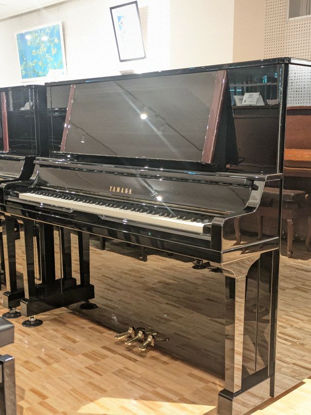 000000001326-01-m.jpg?t=