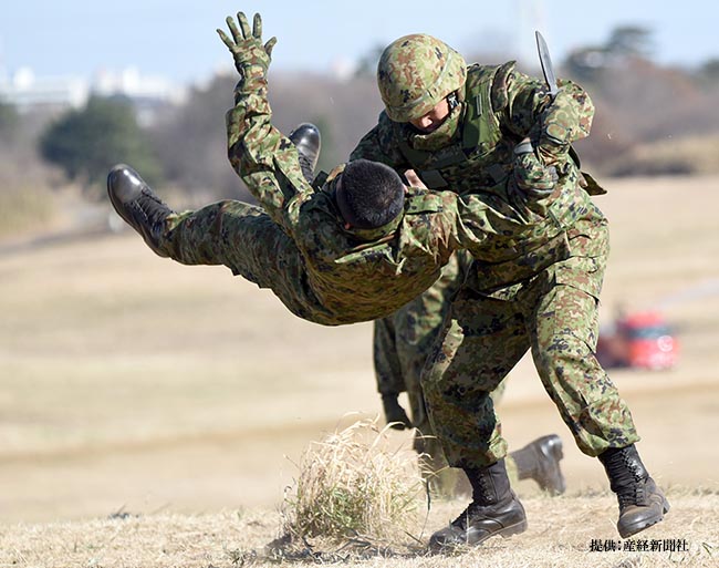 自衛隊のエリート』が集う第1空挺団 精鋭による『伝説』に開いた口が