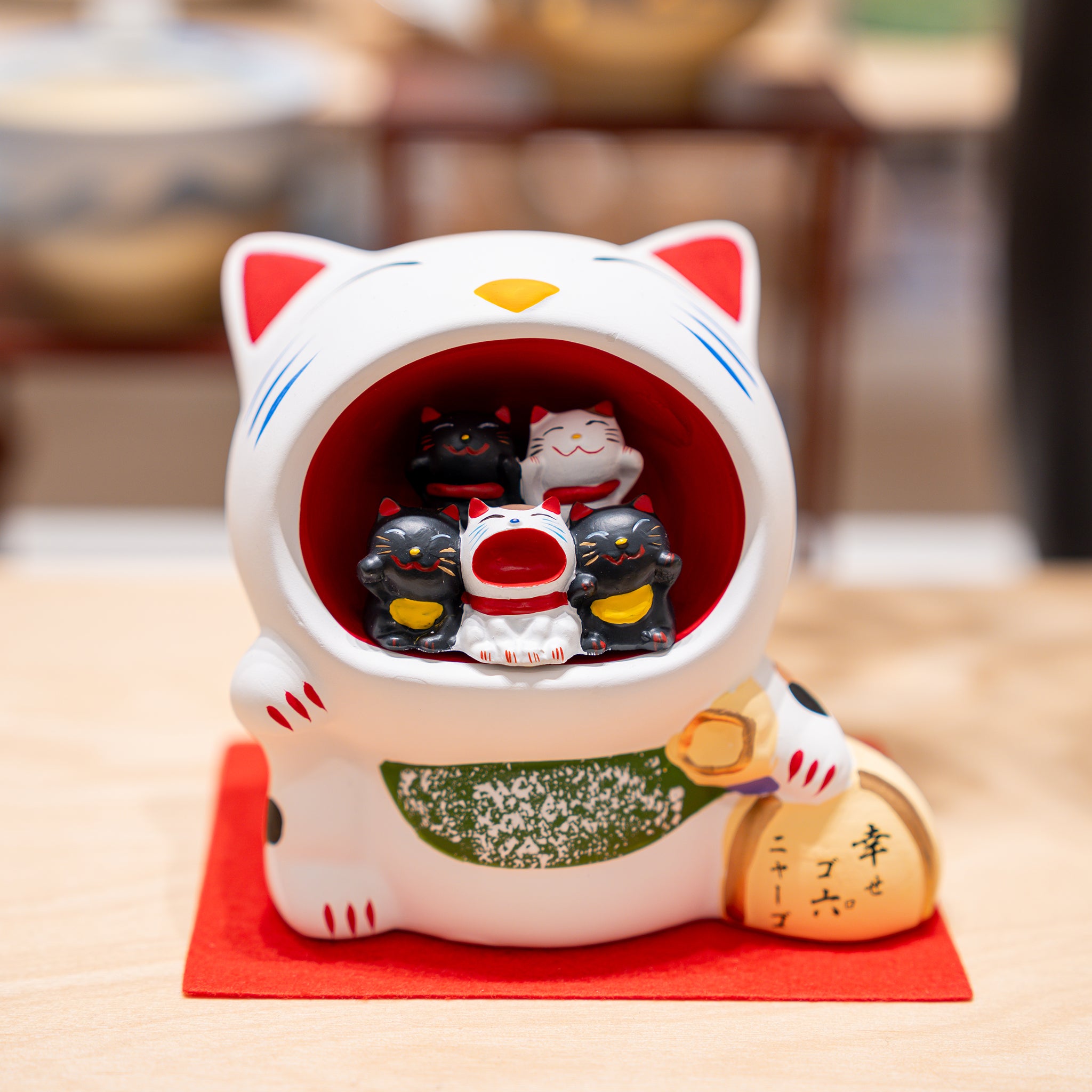 Ryukodo Lucky Cat Piggy Bank – Great Zakka
