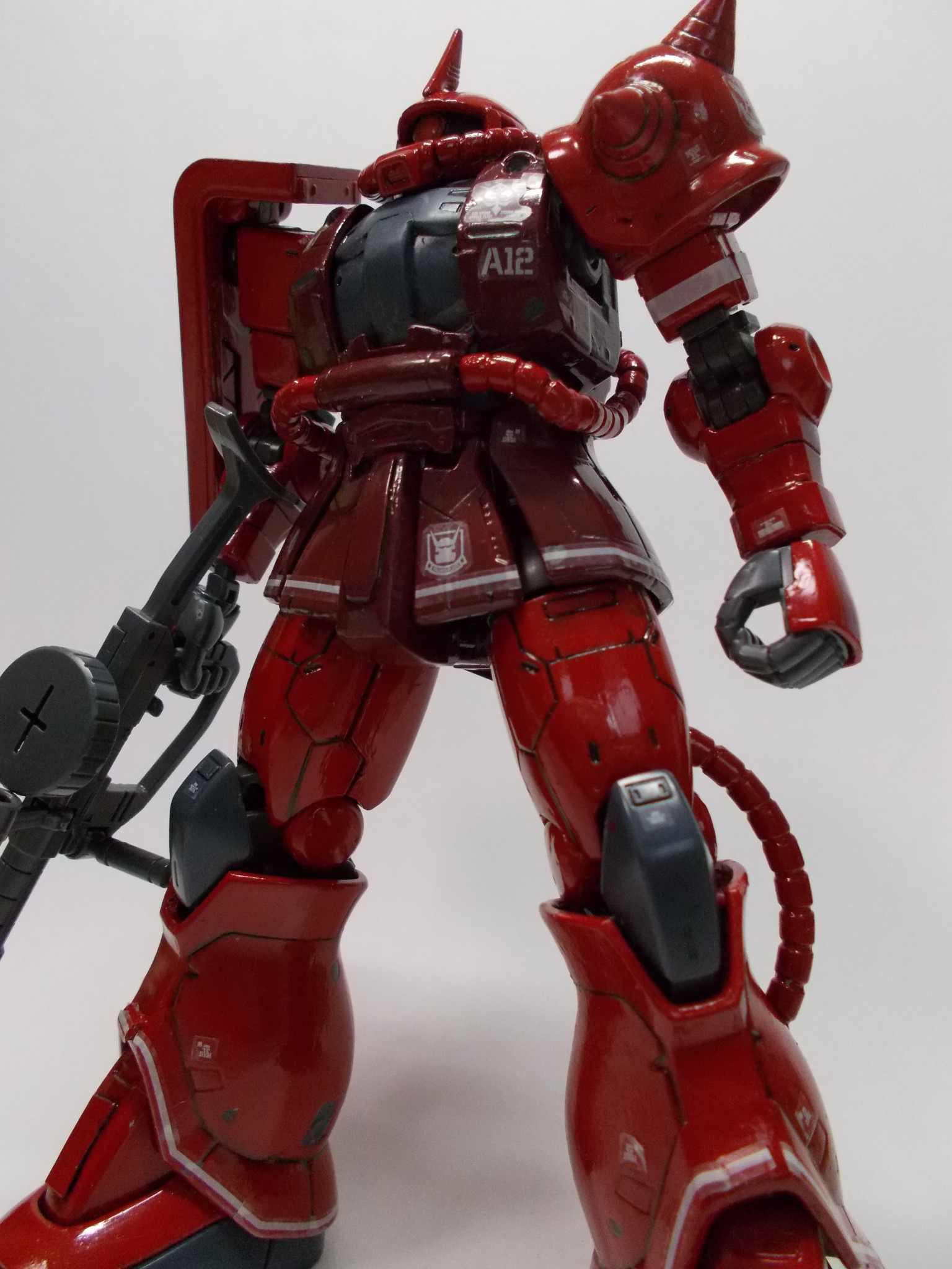 HGシャア専用ザクⅡ 赤い彗星ver｜ざくすけさんのガンプラ作品｜GUNSTA