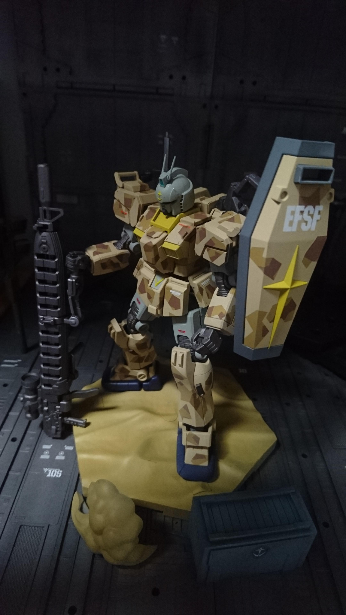 HG陸戦型ガンダムS型砂漠ver.｜あかつきさんのガンプラ作品｜GUNSTA