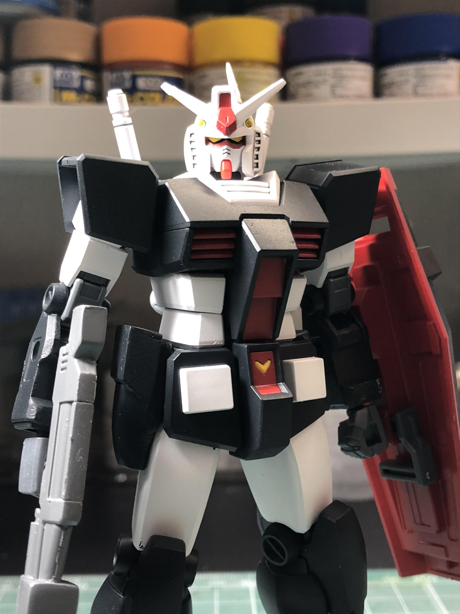 EG ガンダム ( プロトタイプカラー ) 全塗装 / ガンプラ 完成品 EG