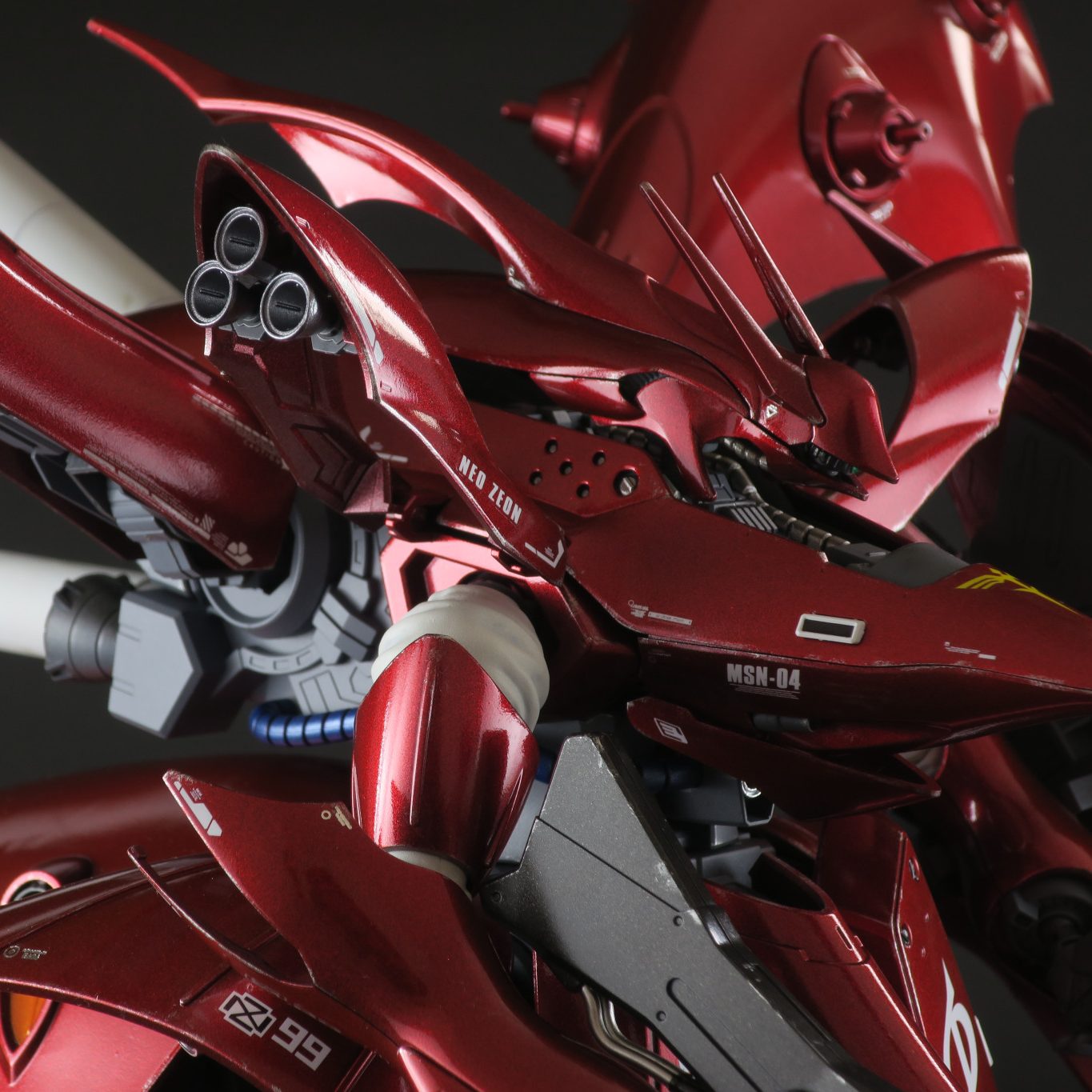 HGUC ナイチンゲール キャンディ塗装＆ライトウェザリング