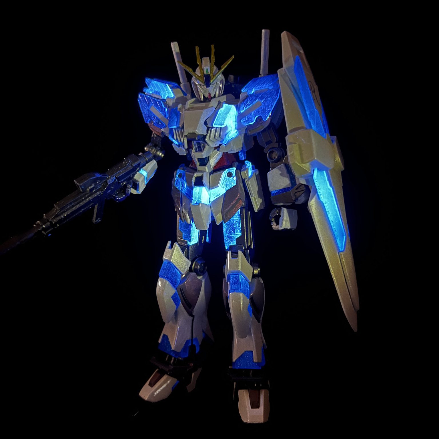 ナラティブガンダムC装備覚醒カラー全塗装｜R.factoryさんのガンプラ