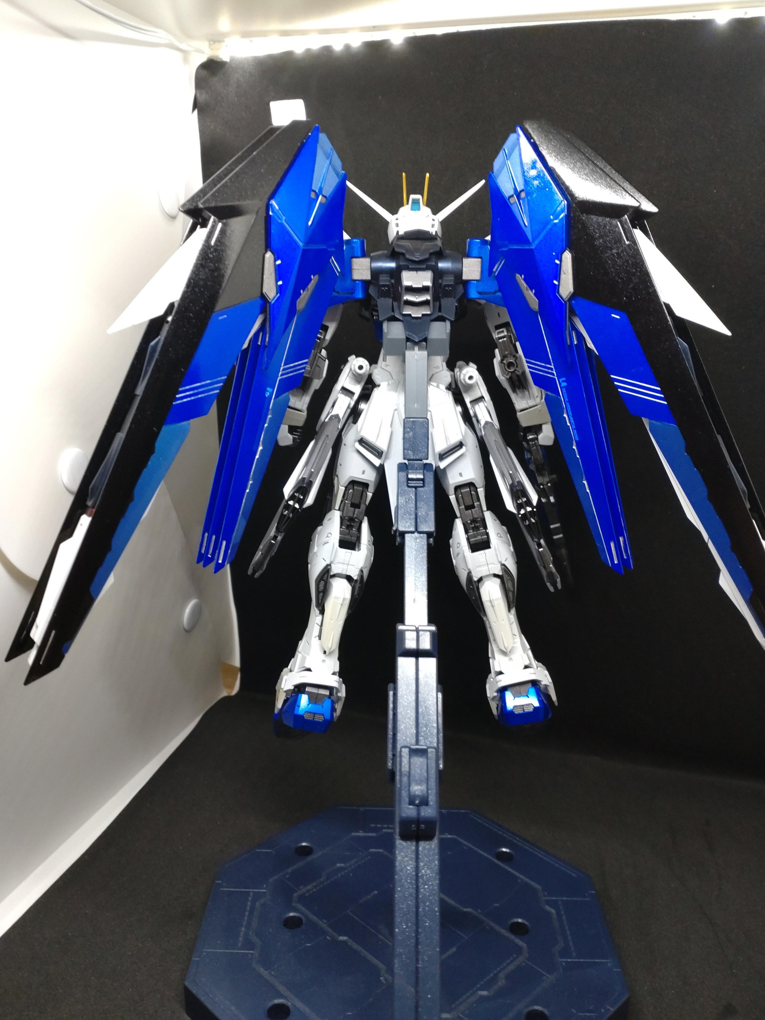 MG フリーダムガンダムver2.0(全塗装)｜のやさんのガンプラ作品