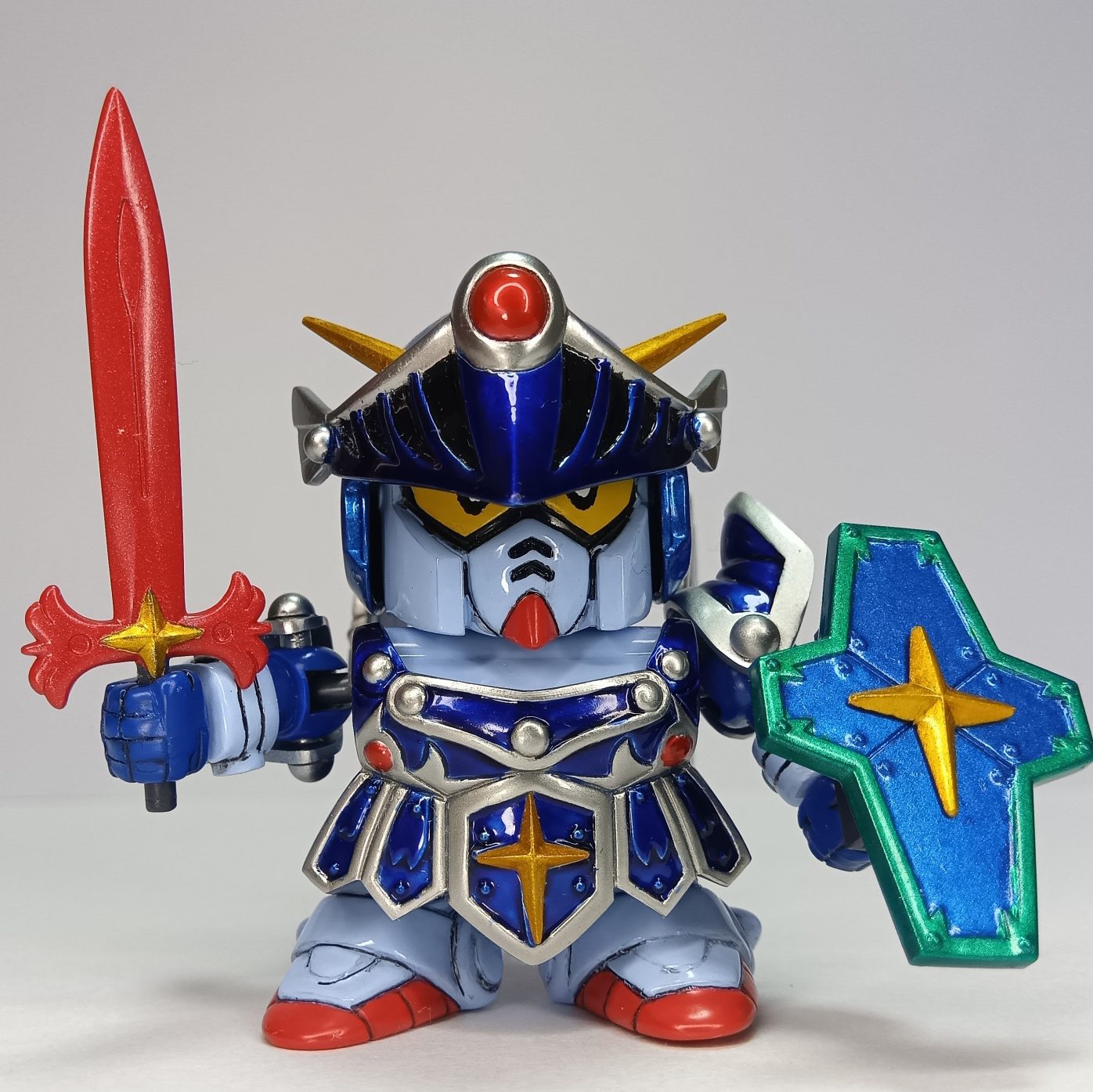 BB戦士No.43 ナイトガンダム・三種の神器装備｜れいいちさんのガンプラ