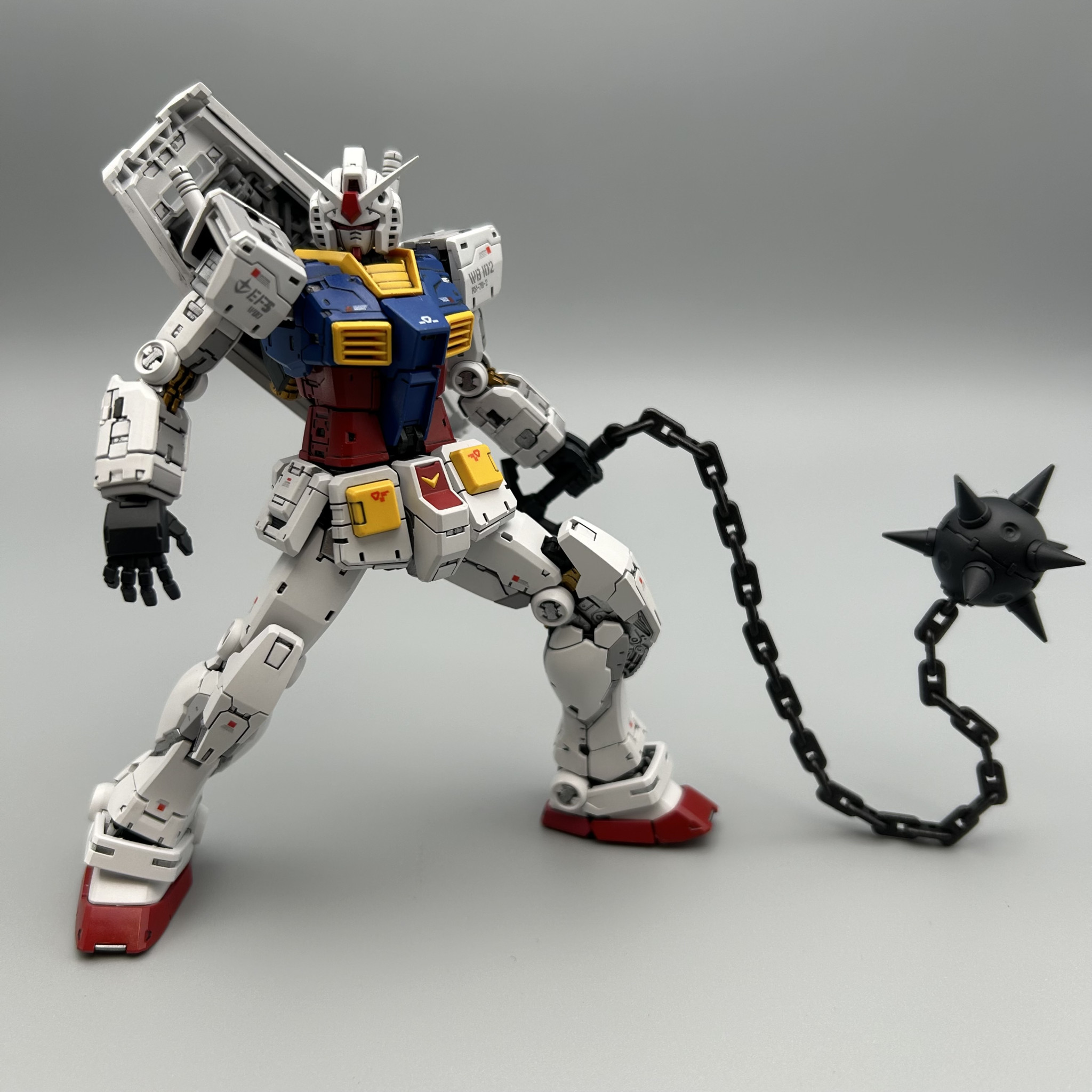 RG ガンダム ver.2.0 +武器セット 全塗装｜zima5250さんのガンプラ作品