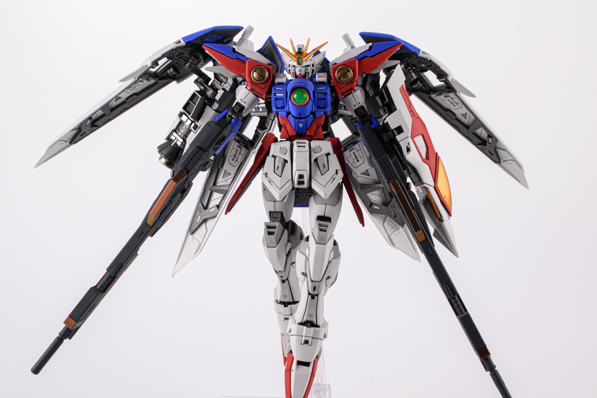 RG ウイングガンダムゼロ 完成✨｜ごろうまるさんのガンプラ作品