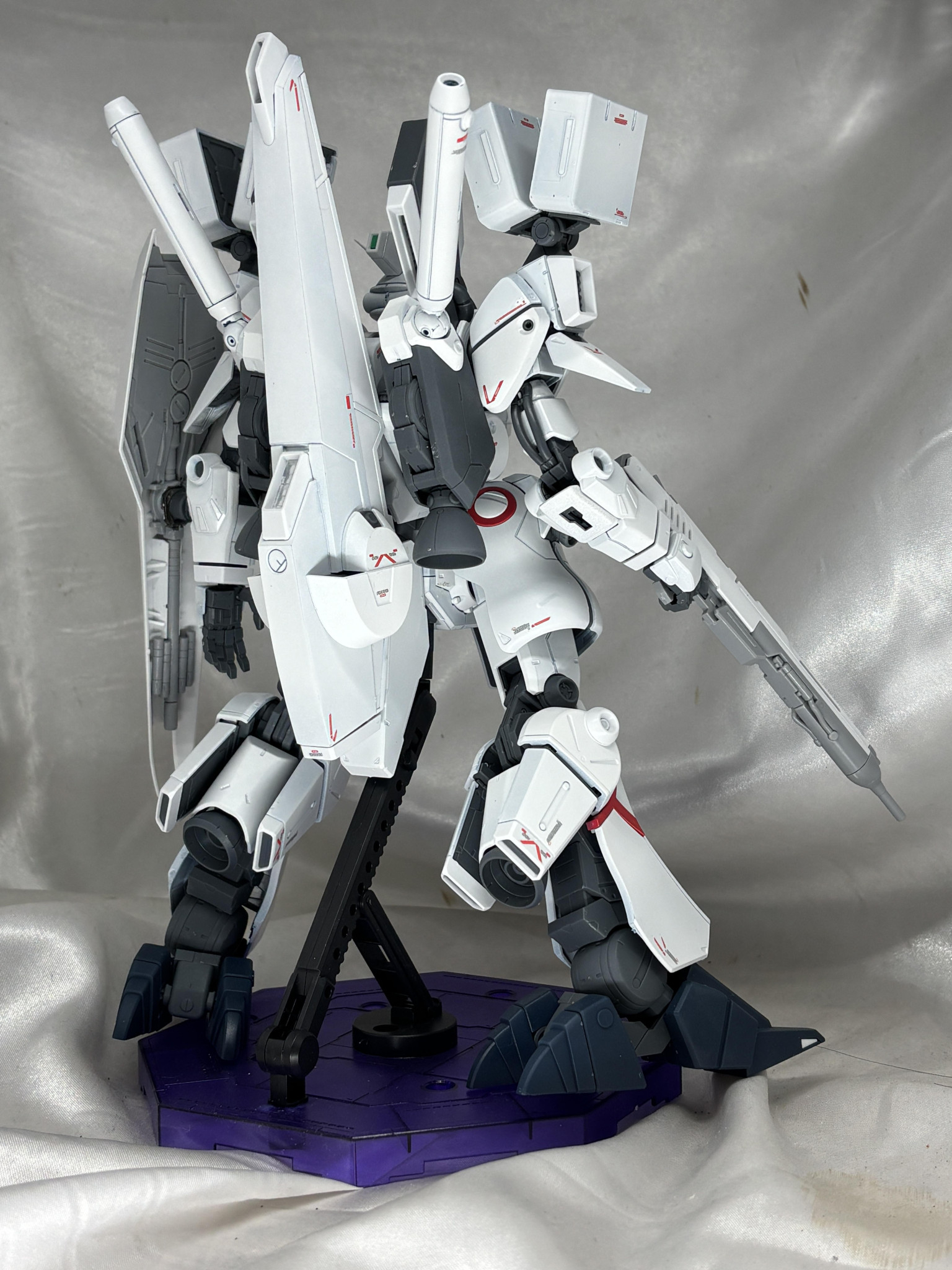 ガンダムNk5 ロールアウトカラー｜珠衣明さんのガンプラ作品｜GUNSTA