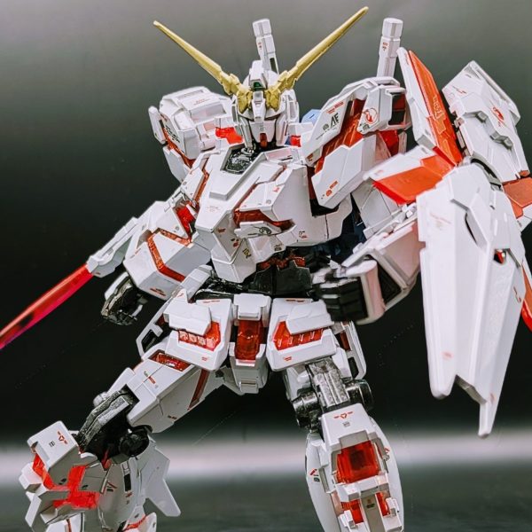 ユニコーンガンダムチタニウムフィニッシュ｜R.factoryさんのガンプラ
