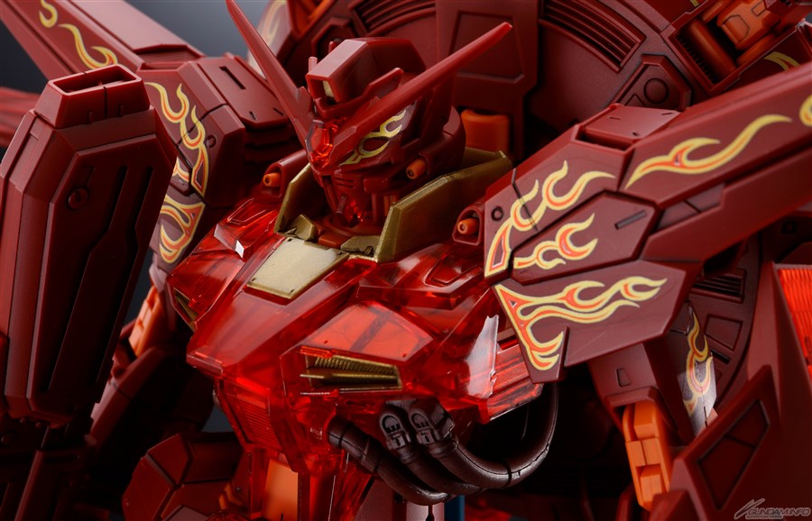 中国より、限定デザインのガンプラが発売決定！漆黒の「MGEX