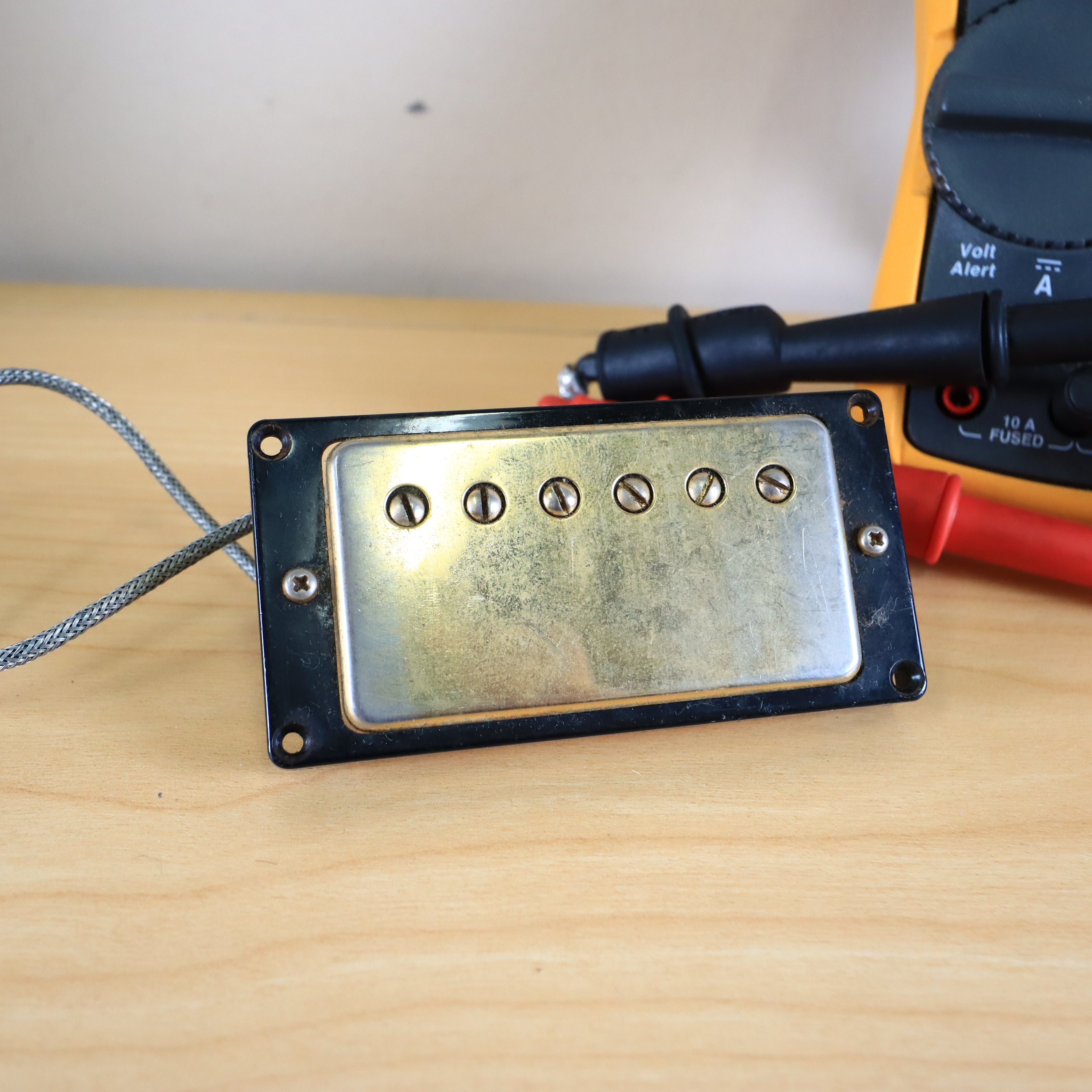 Maxon Greco Humbucker Guitar Pickup Gold 7.81 ohms Japan – GuitarFinds