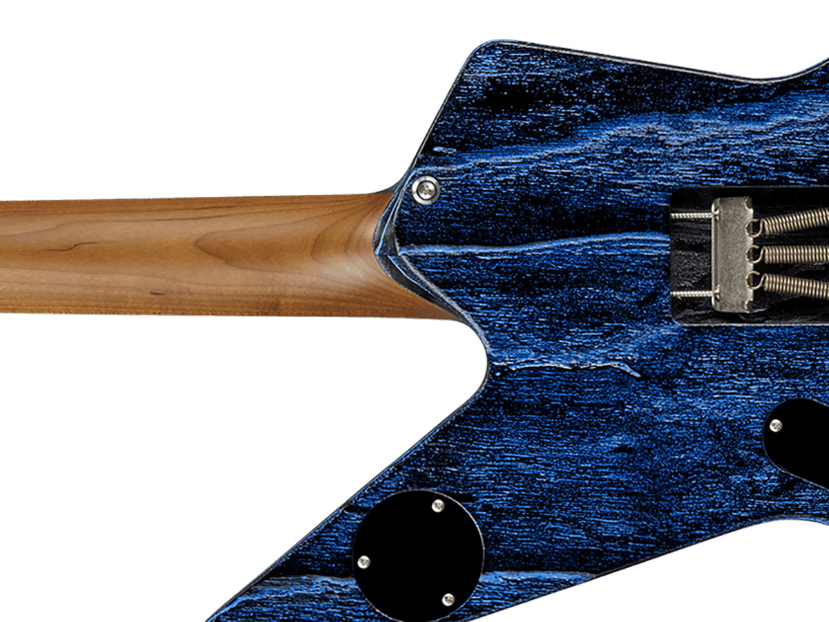 ラウドネス40周年を記念した高崎晃の最新型ランダムスターESPより25本