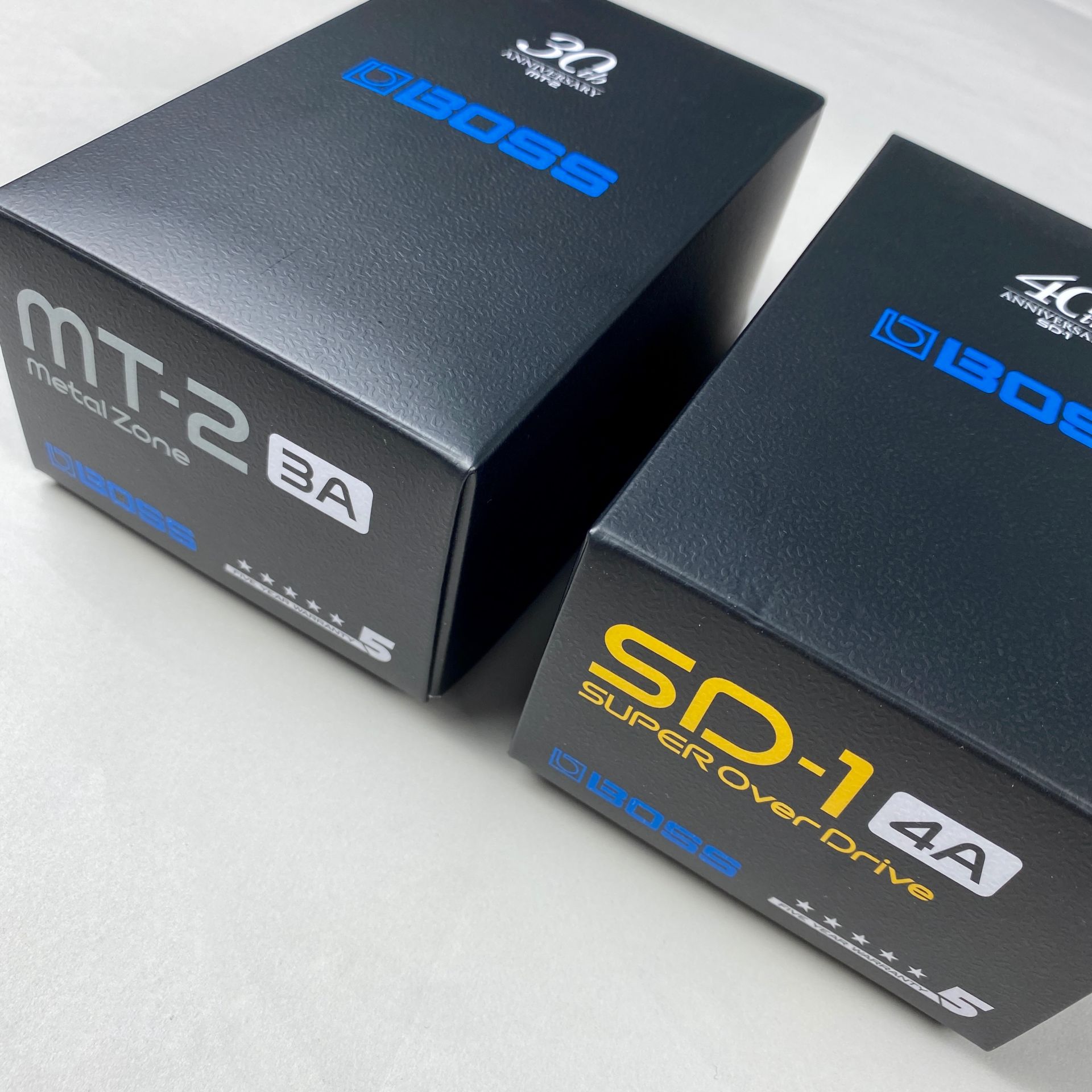 エフェクター】BOSS SD-1-4A ＆ MT-2-3A｜人気機種のアニバーサリー