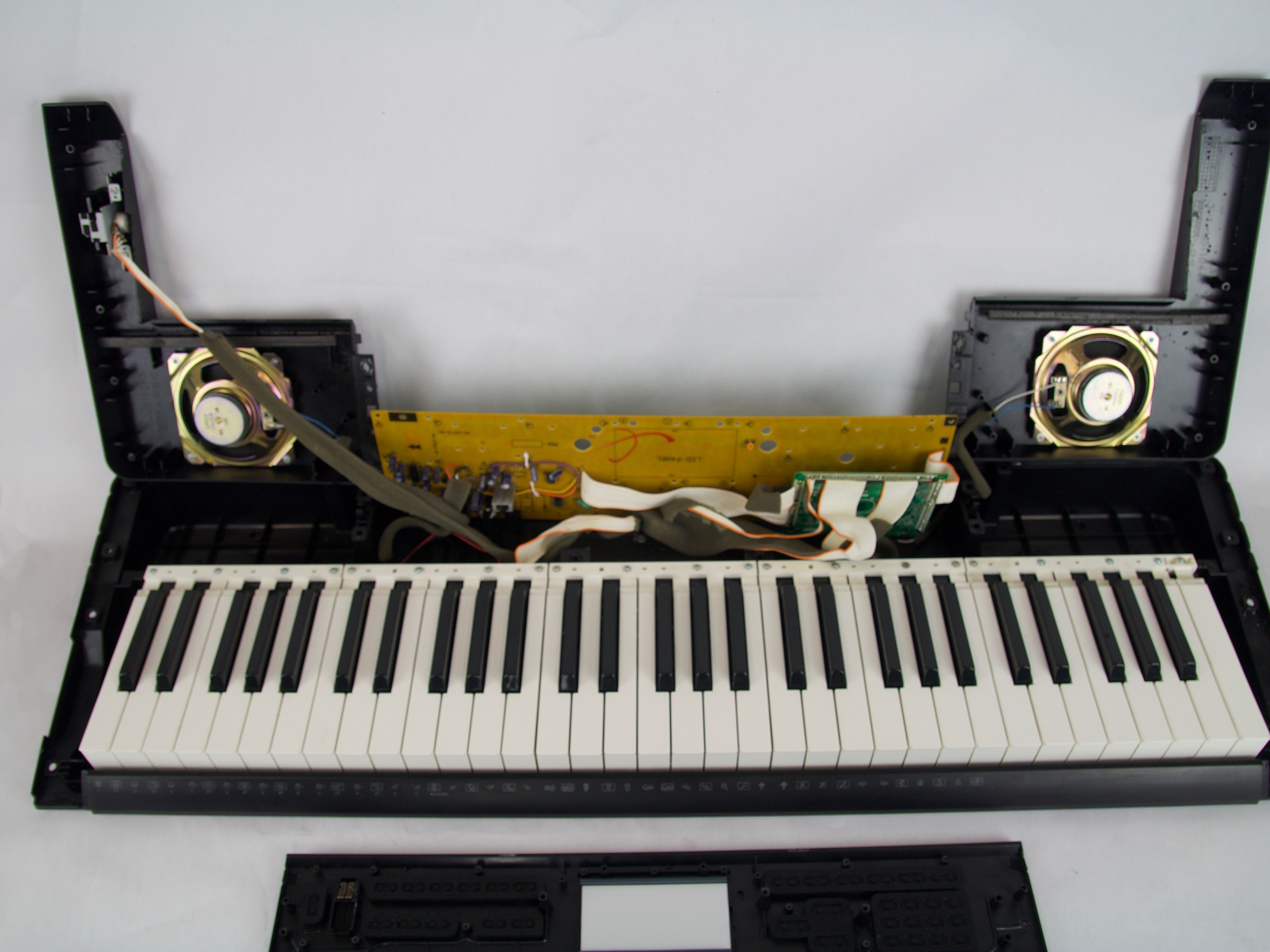 Casio CTK-3200 Side Panel Replacement - iFixit Repair Guide