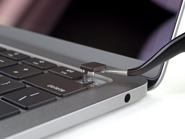 MacBook Air 13インチ Late 2020 Touch IDセンサーの交換 - iFixit