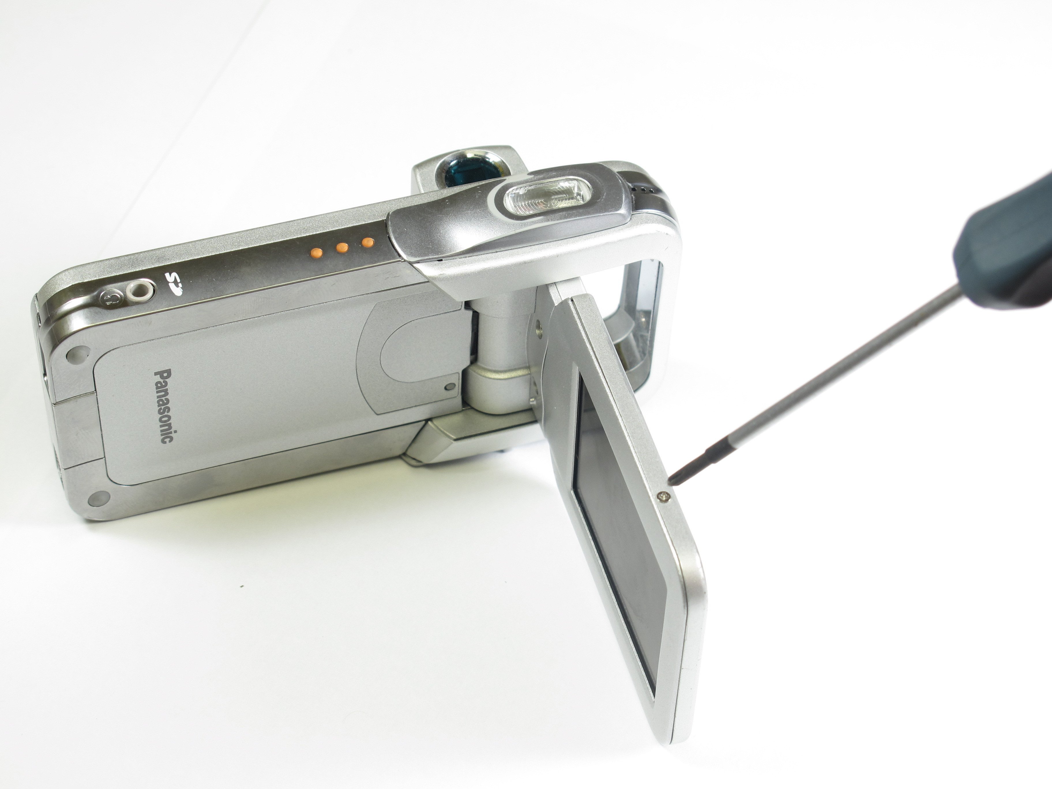 Panasonic D-snap SV-AV50 Screen Replacement - iFixit Repair Guide