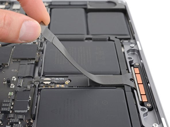 MacBook Pro 16インチ 2023 スクリーンの交換 - iFixit 修理ガイド