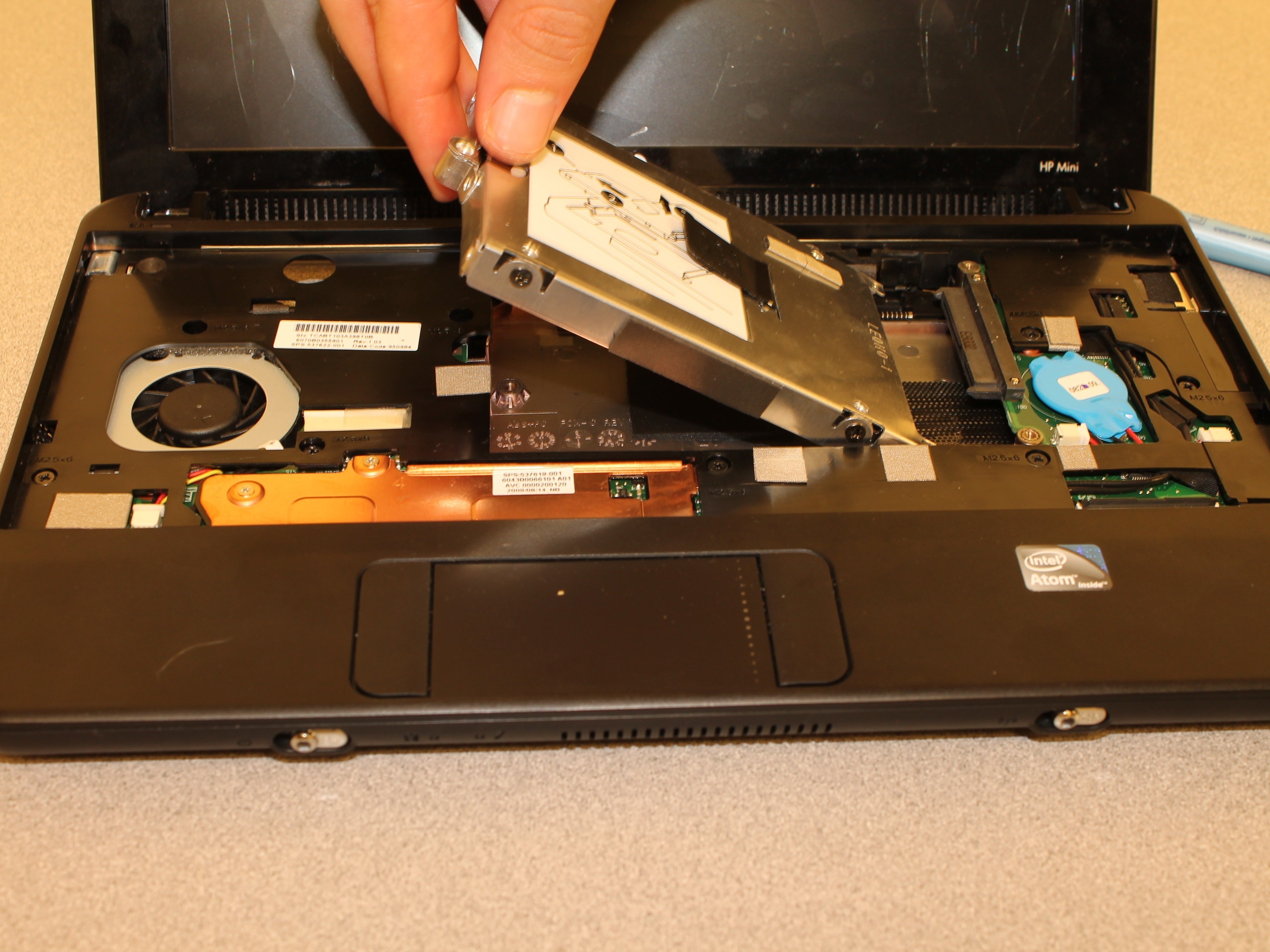 HP Mini 110-1046NR Hard Drive Replacement - iFixit Repair Guide