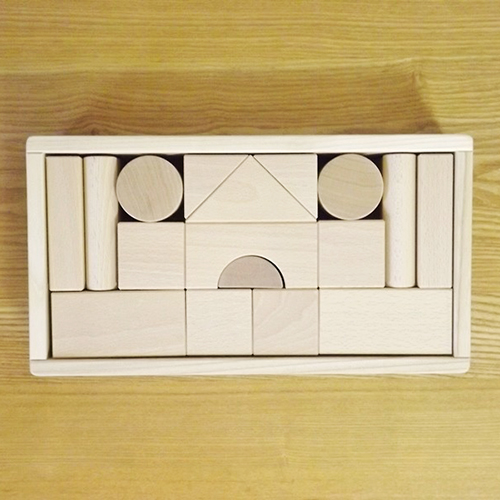 郡上八幡の積み木無地(32ピース)木箱入 | NOKUBI 野首木工所｜郡上八幡