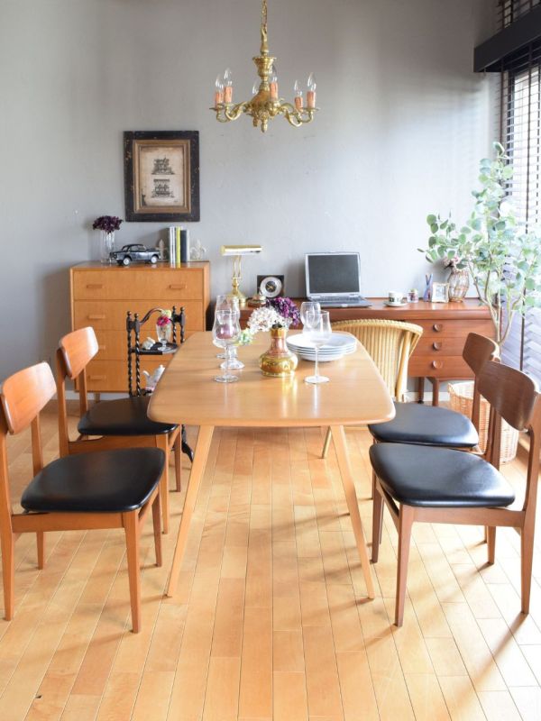 イギリスで見つけたアンティークのベル、真鍮で出来たおしゃれな卓上