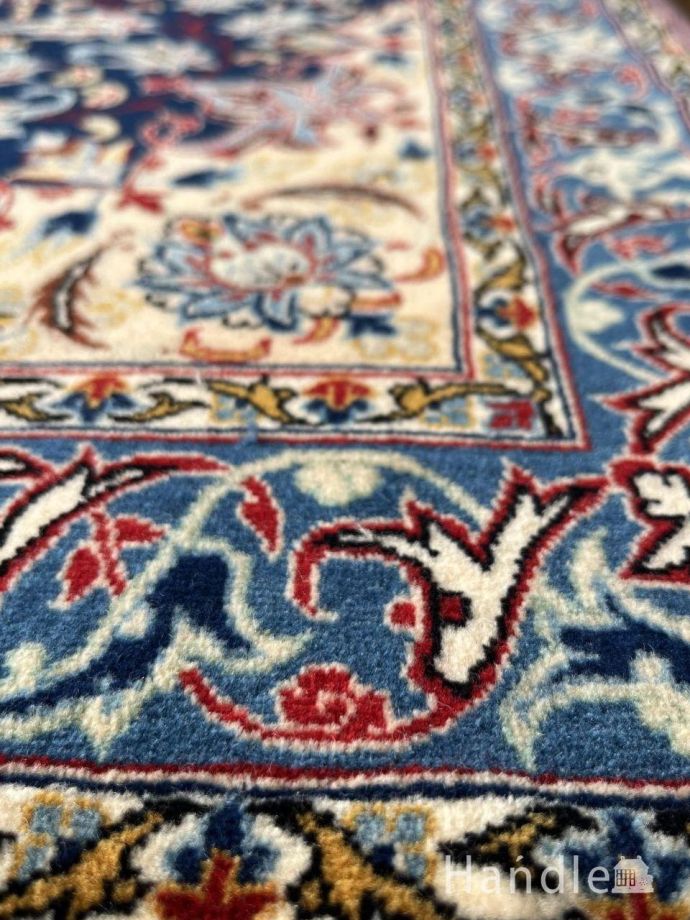 イスファハンで作られたビンテージ絨毯、アラベスクが美しいポテ柄の