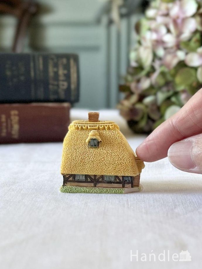 初めて見つけた小さなリリパットレーン、イギリスから届いた可愛いお家