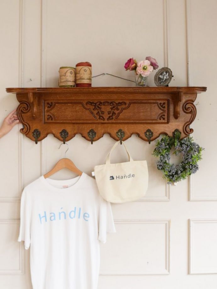 フランスのおしゃれなアンティーク、壁付けのウォールハンガーシェルフ