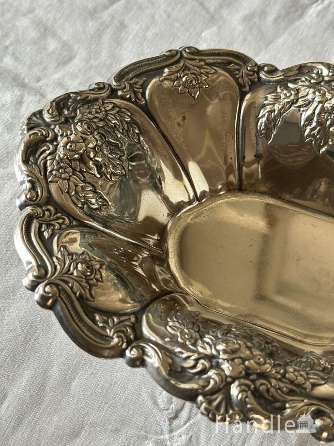 イギリスで見つけたアンティーク銀雑貨、装飾が美しいシルバープレート