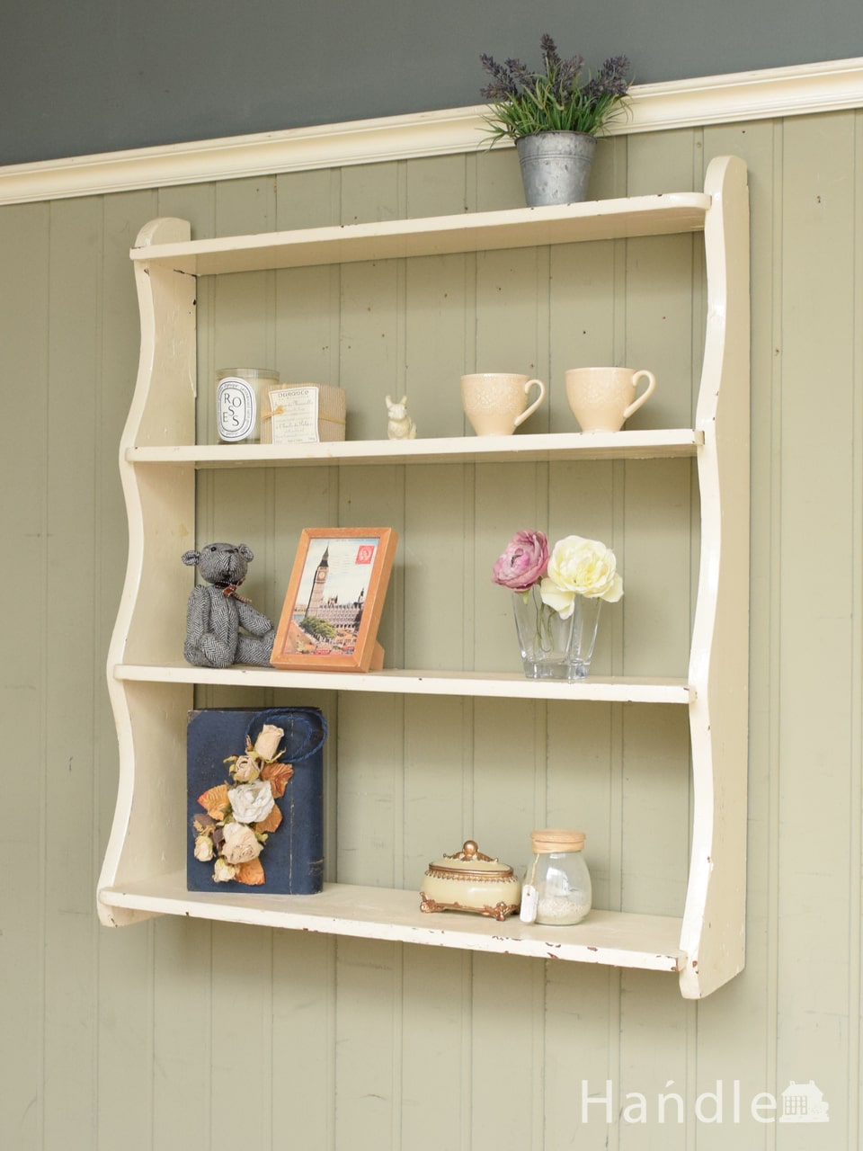 フランスのアンティーク家具、シャビーシックな雰囲気が可愛いウォール