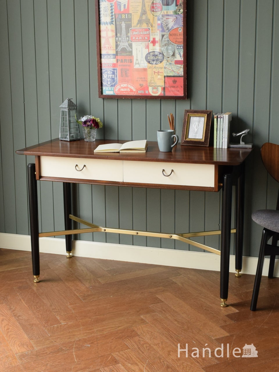 G-PLANのおしゃれなデスク、トラー&ブラックシリーズのヴィンテージ