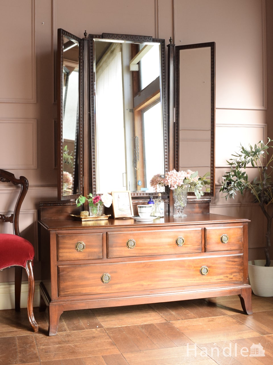 ギローズのアンティークドレッサー、大きな姿見の付いたドレッシング