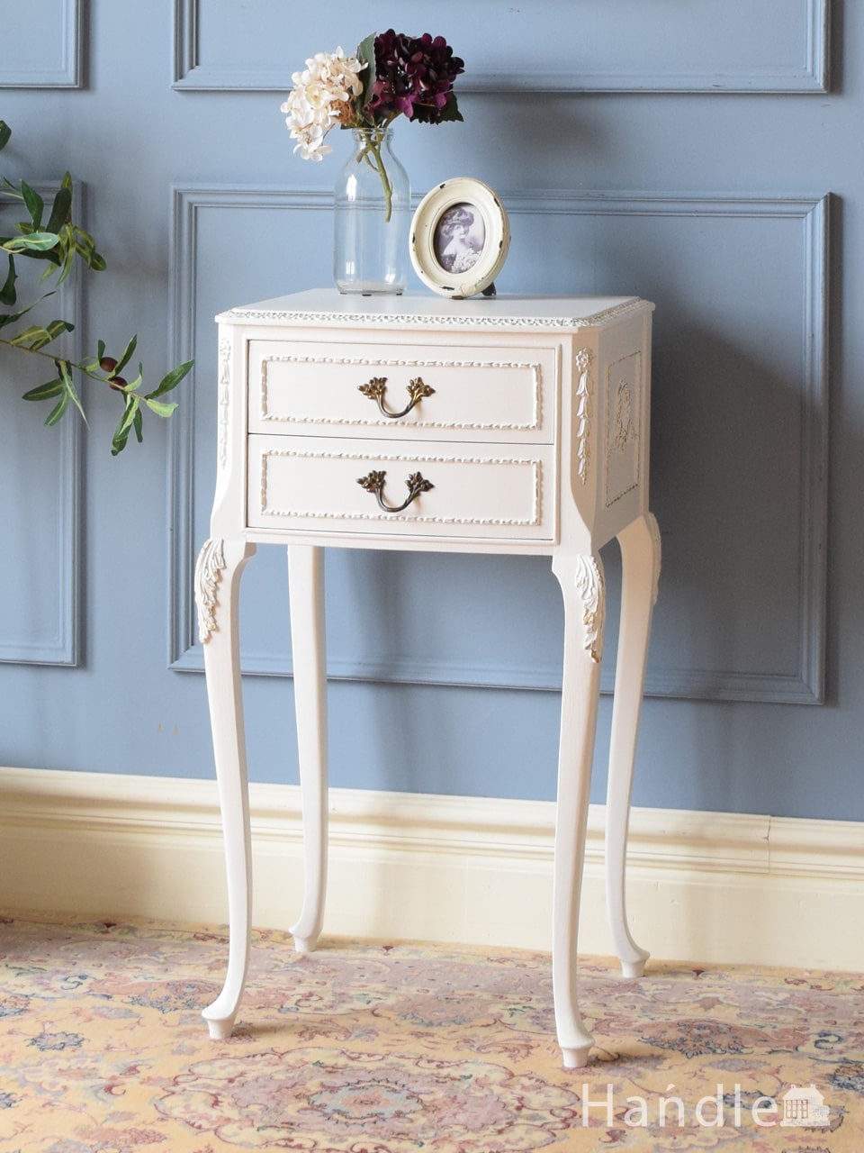 フランスのアンティーク家具、ベッドサイドチェスト（ナイトテーブル