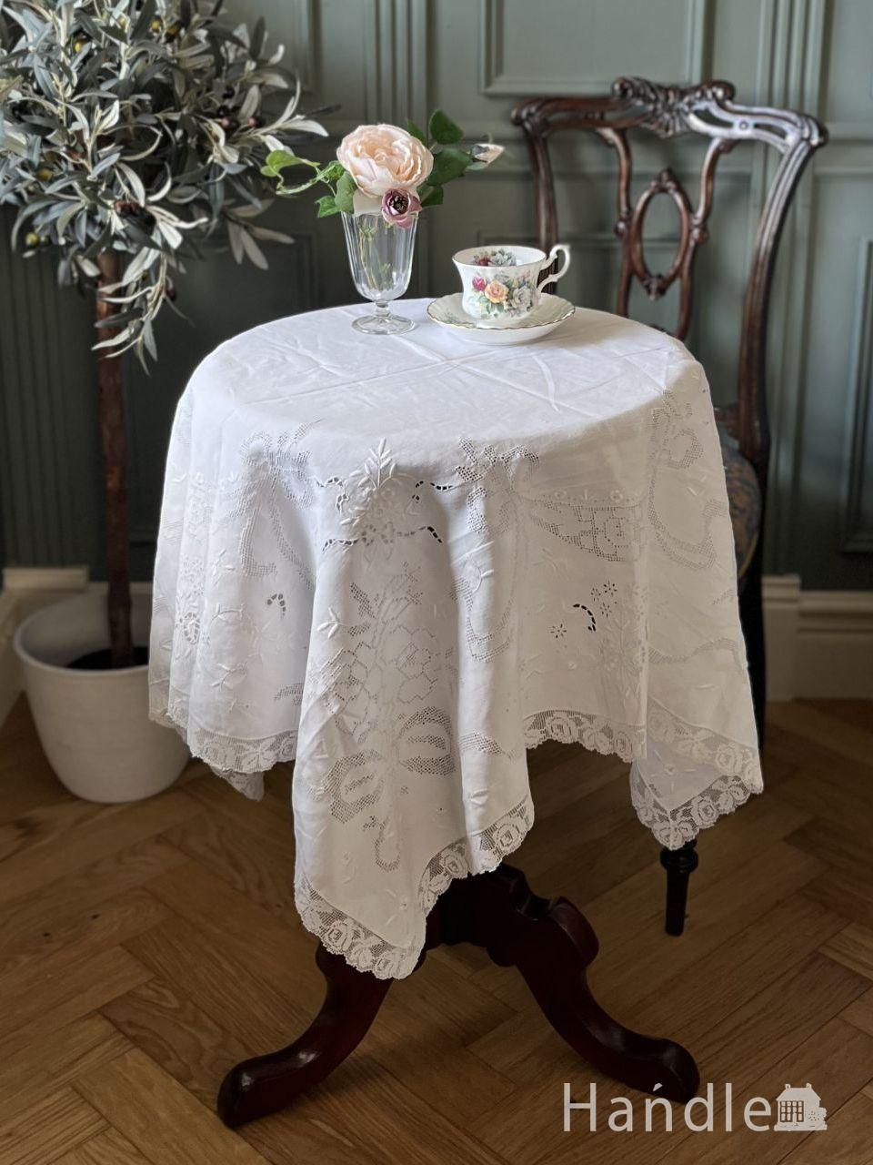 フランスのアンティーク雑貨、繊細なレースが美しいクロッシェレースの