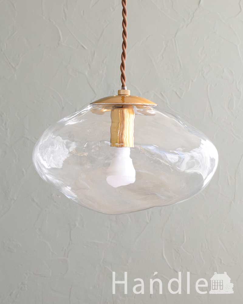 雲の形がおしゃれなハンドメイドガラスのペンダントライト（クリア