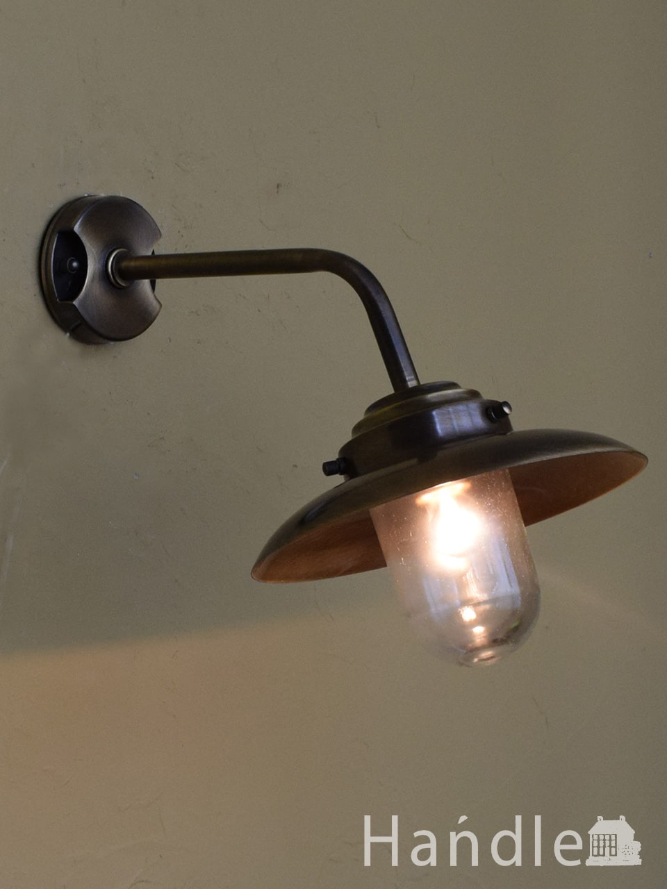 アンティーク調のおしゃれな壁付け照明器具、ピクチャーランプ(LED電球