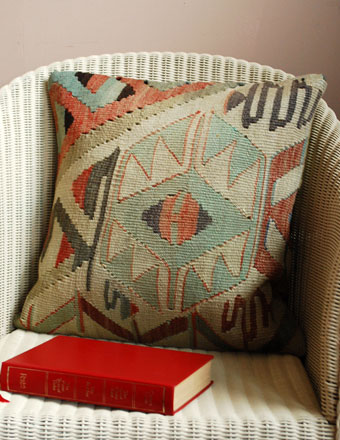 オールドキリム クッションカバー(okc-124)｜アンティーク雑貨