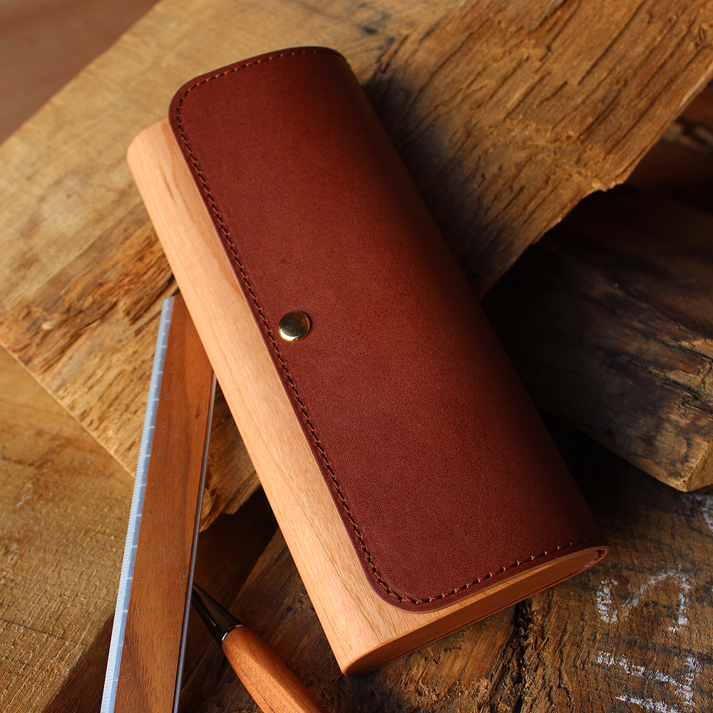 Flap Pen Case | 名入れギフト・木製デザイン雑貨の直営店｜Hacoa