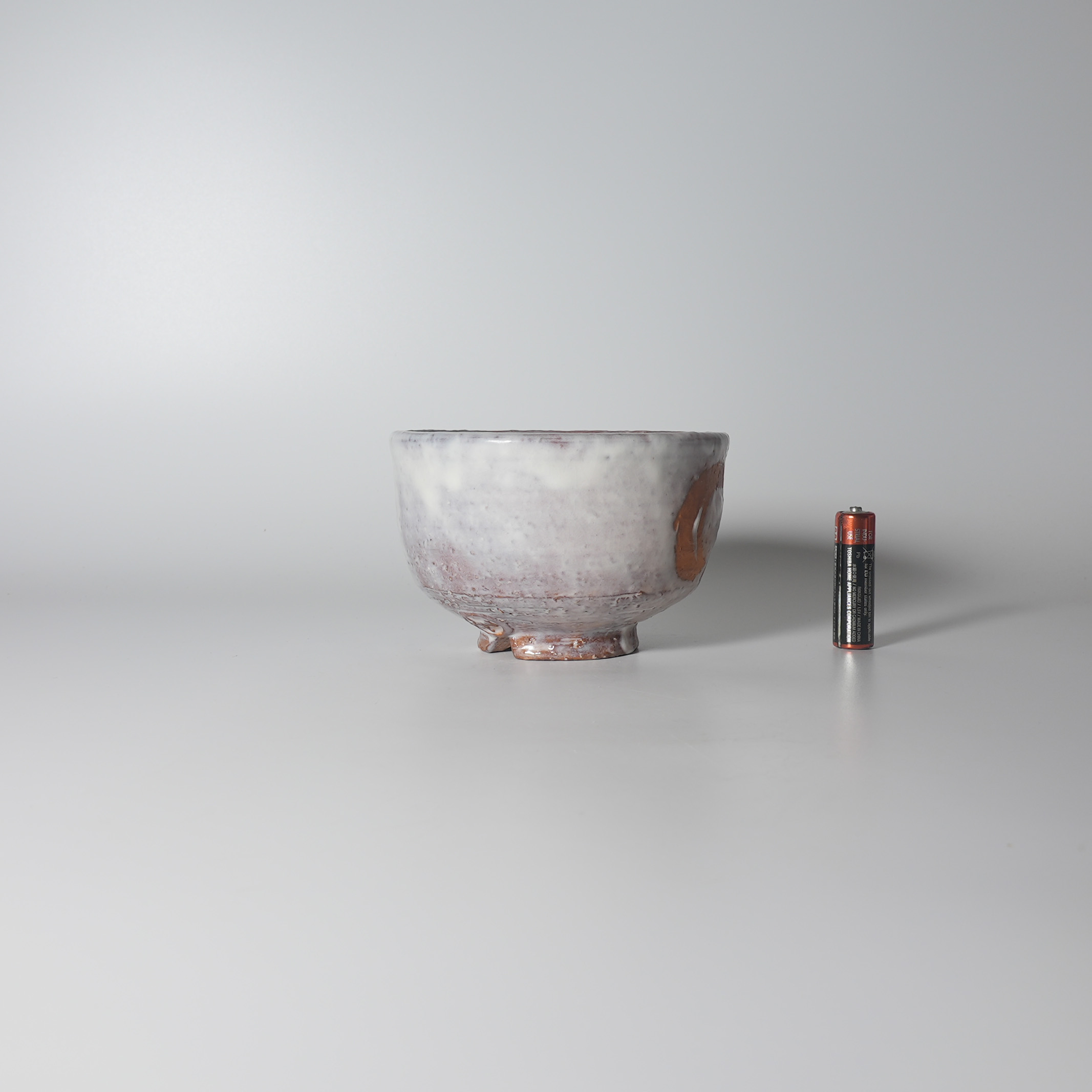 萩蝋抜茶碗 波多野善蔵 県指定無形文化財 萩焼 | 萩焼屋Hagiyakiya