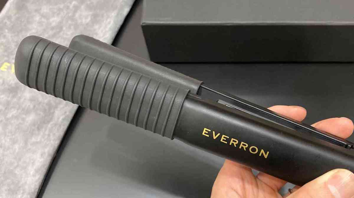 エヴァロン】ヘアアイロンの口コミは？美容師が正直レビューしてみた