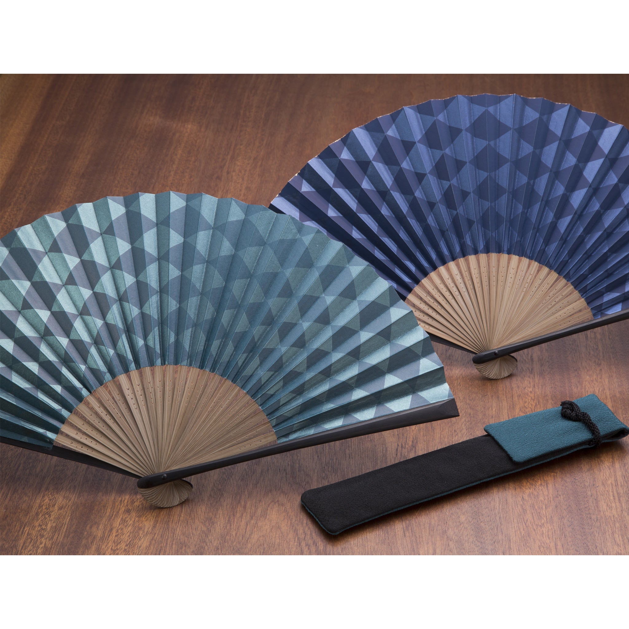 市松モダン 扇子セット -紳士-（全2種類） – 白竹堂オンラインショップ