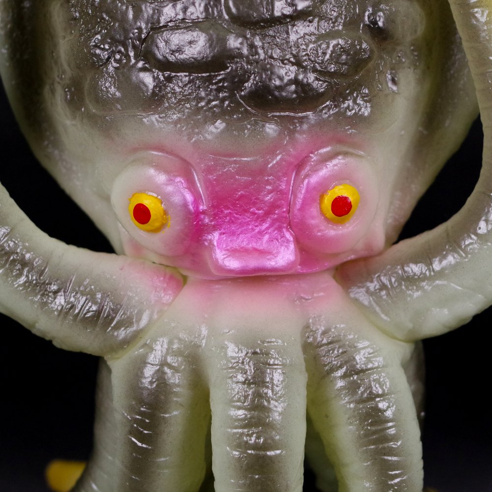 8月31日(土)より販売開始】【ブルマァク】ゲゾラ(蓄光レトロカラー)が