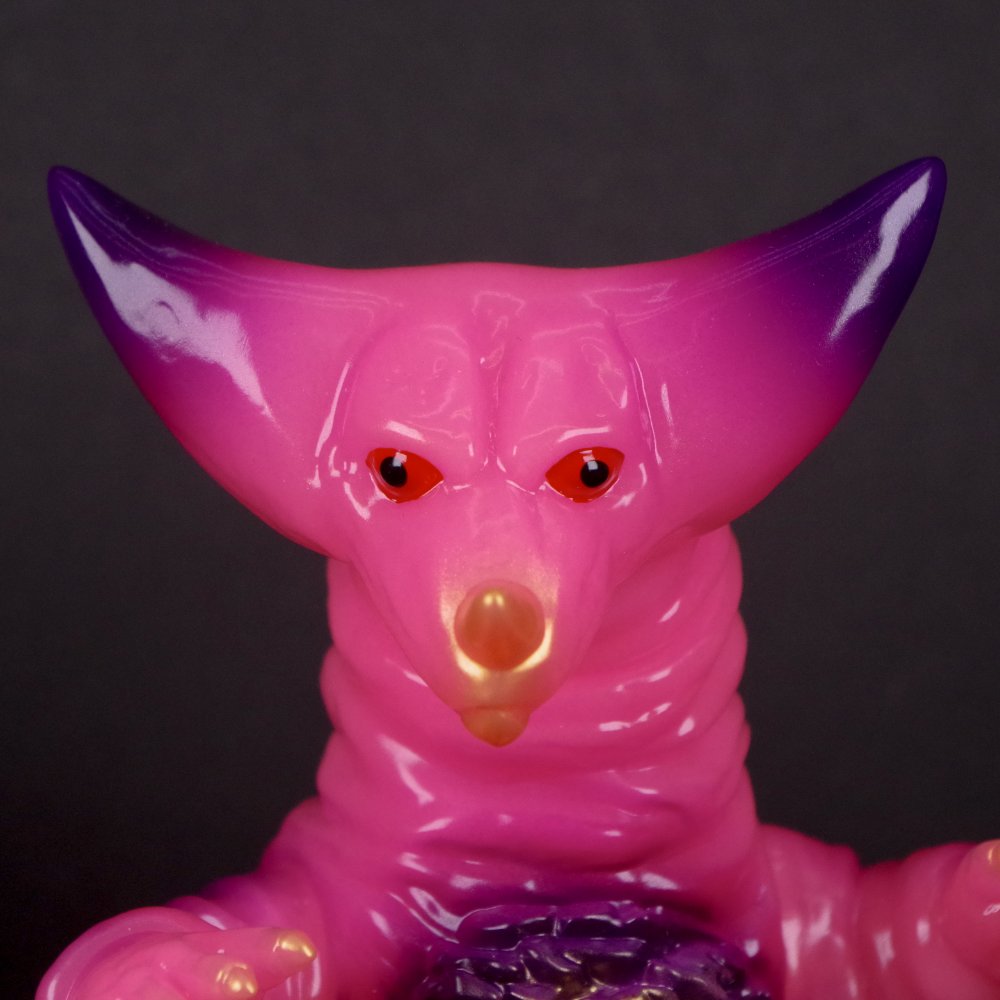 12月23日(月)18時より抽選開始】【STRANGE GALLERY】ゴモラ(桃蓄光)が