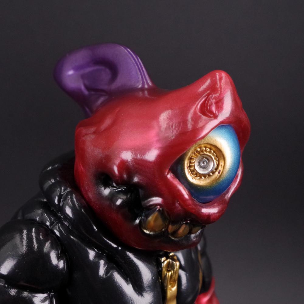 8月1日(金)18時より抽選開始】【Momoco Studio X GYAROMI】赤い地獄鮫