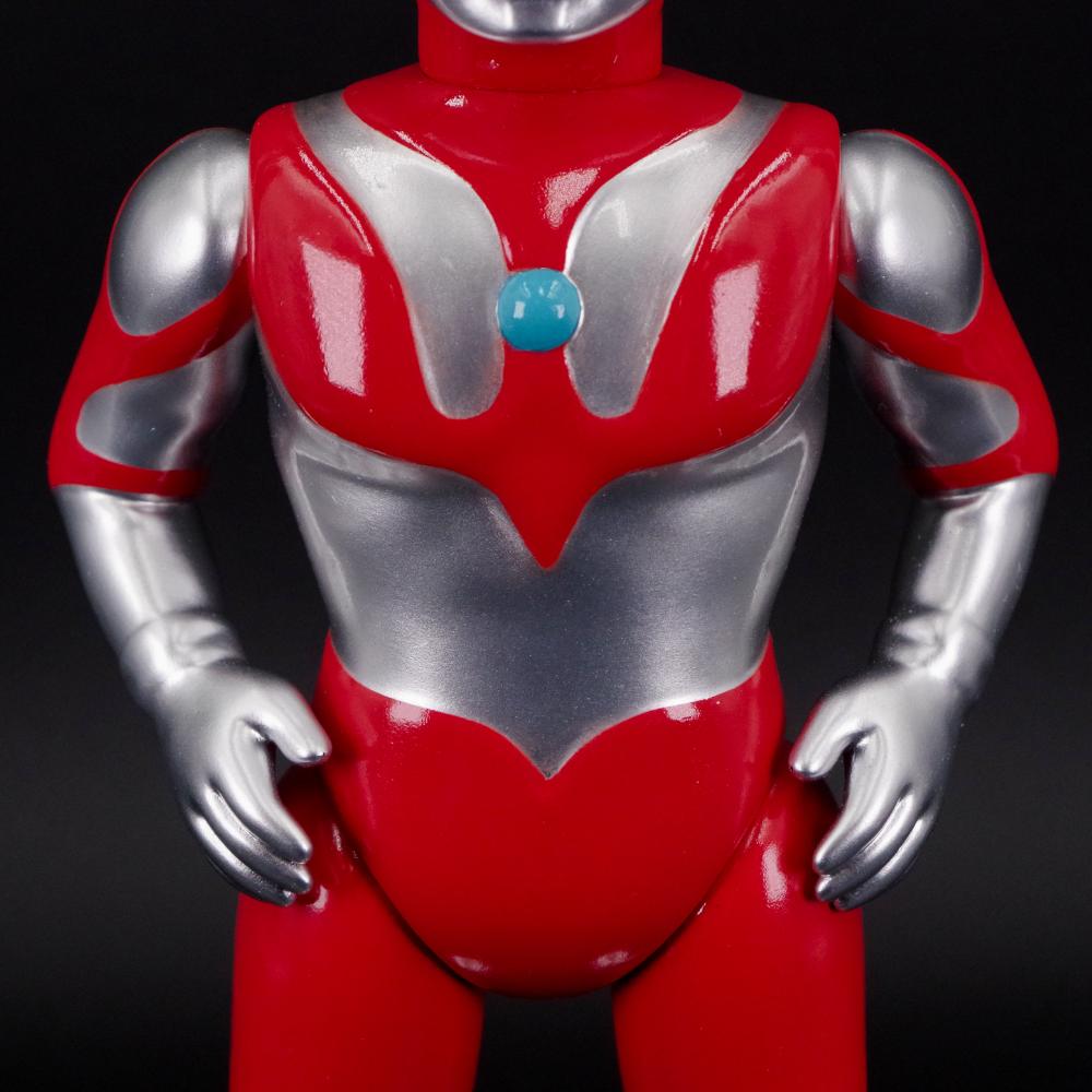 12月18日(木)11時より受注開始】【M78Toys】ウルトラマン(墓場の画廊