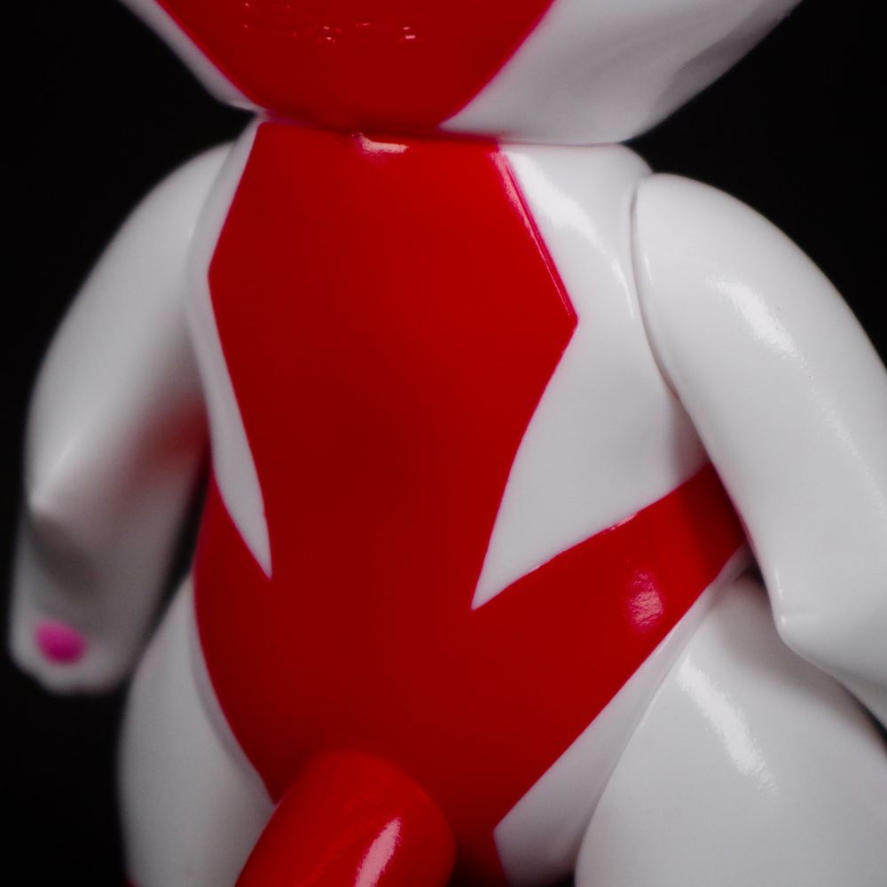 7月17日(日)11:00より販売開始】MAXTOYの「ウルトラニャン(1stカラー