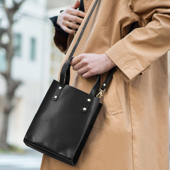 レディース ミニトートバッグ ショルダータイプ 上品なレザーバッグ