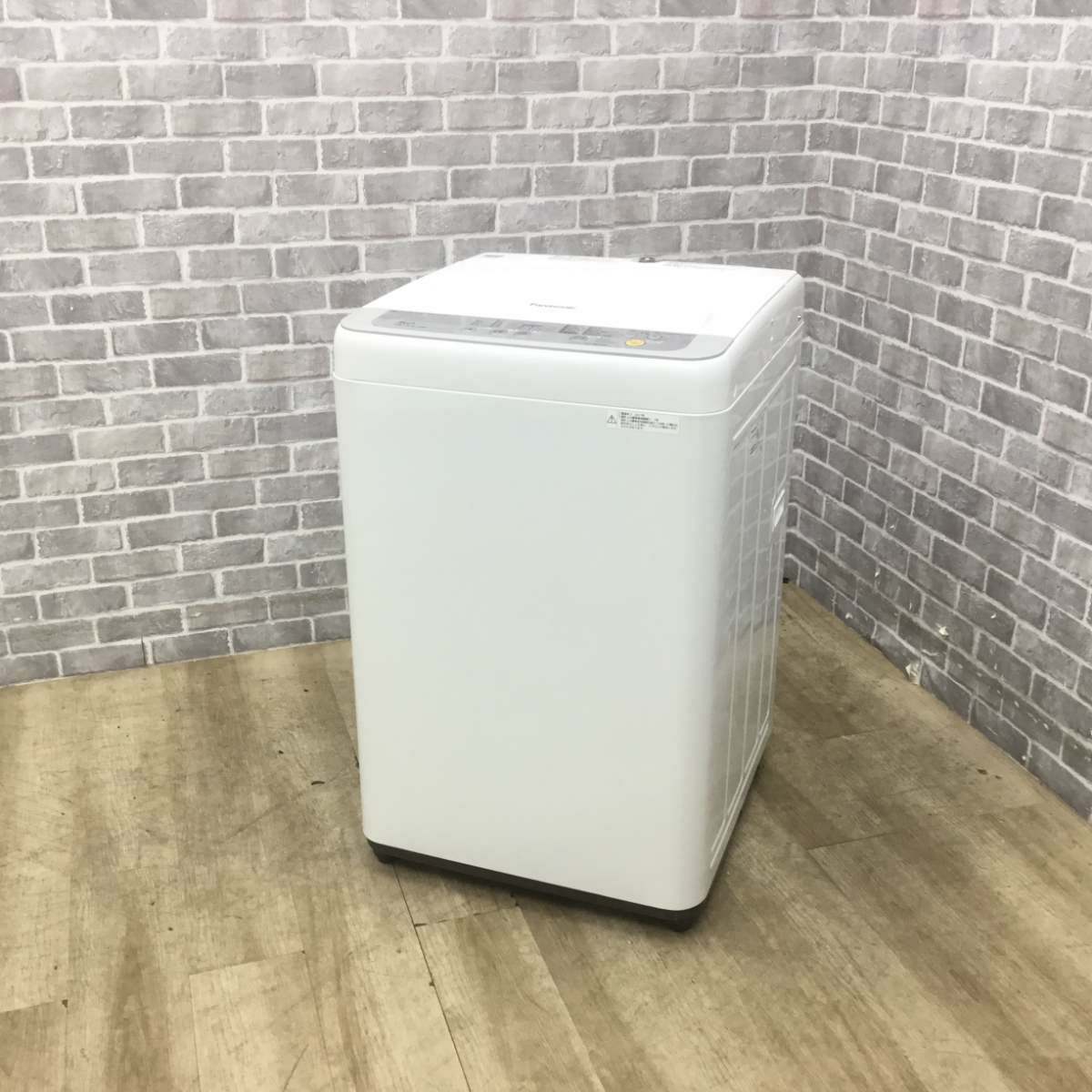 パナソニック 洗濯機 5.0kg 縦型 ホワイト NA-F50B10 2017年製