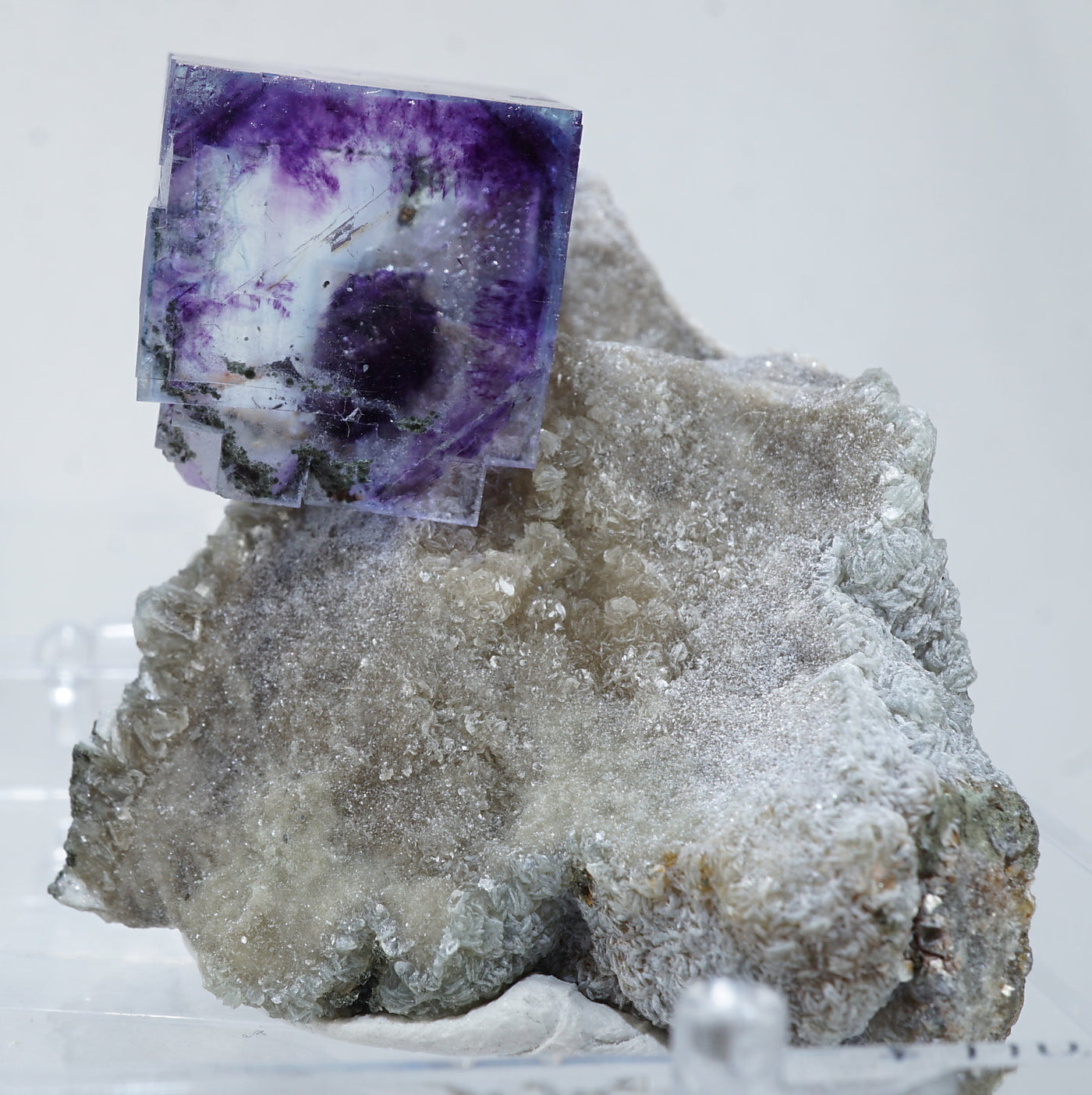 中国 ヤオガンシャン産 フローライト – 天然石ハッピーギフト